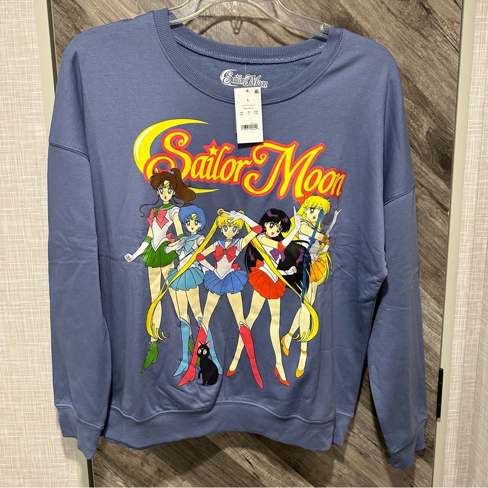 Sailor Moon New with Tags Long Sleeve Pullover Light Purple Sweater Large L